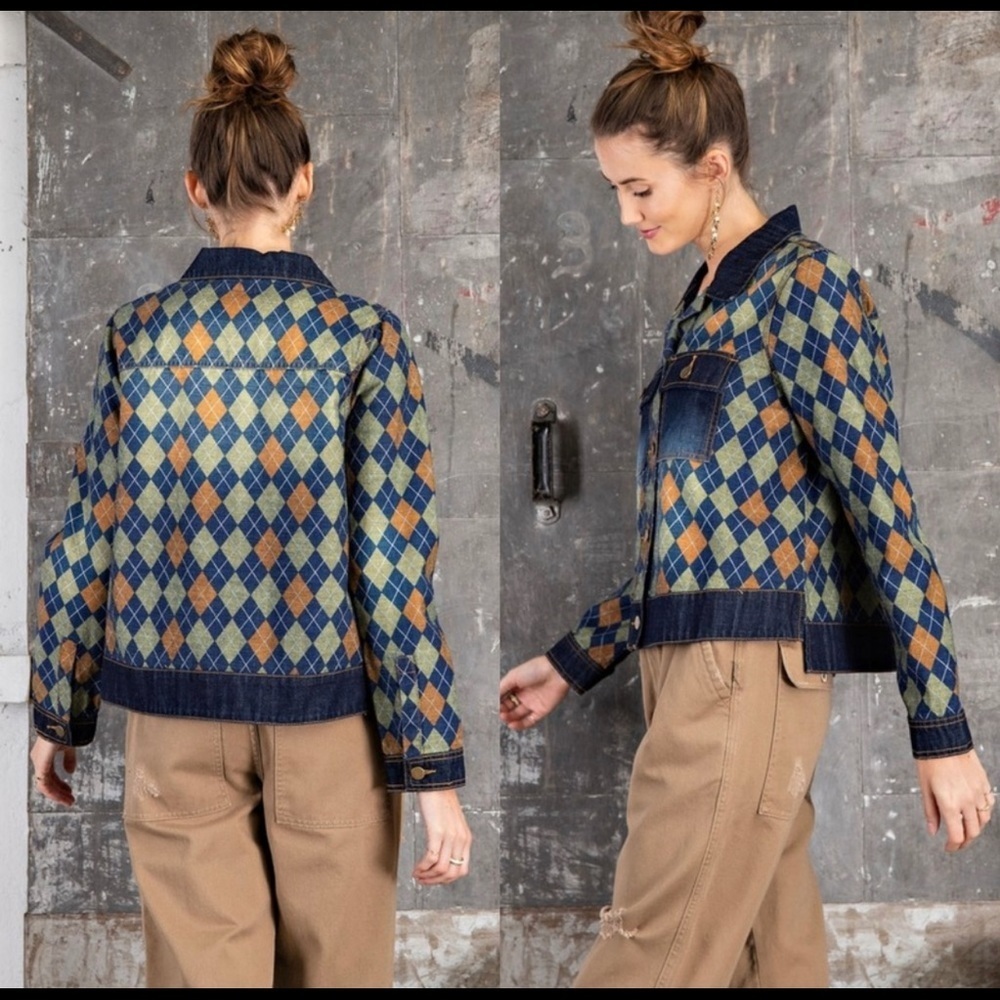 The LUCY Retro Denim Jacket - Picture 3 of 3